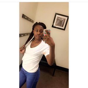 Meet your Posher, Kamani